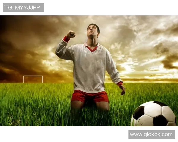 足球明星私密生活揭秘：裸体写真展现运动员真实魅力与身体艺术之美