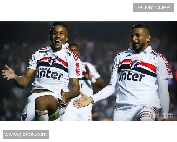 如何通过有效的方法让足球明星回复你的信件与关注